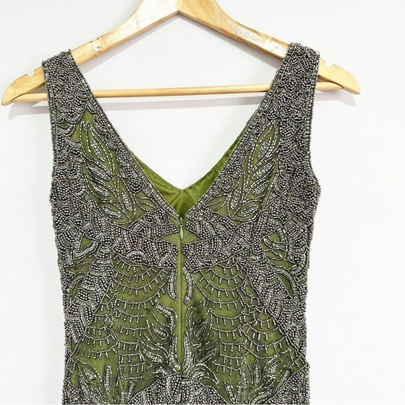 Theia Cocktail Fully Embellished Sequin Dress in Green Size 0 - Picture 5 of 16